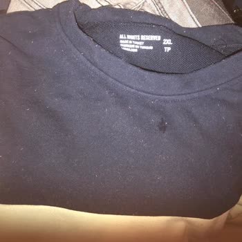 Dolap Kalitesiz Sweatshirt Hayal Kırıklığı