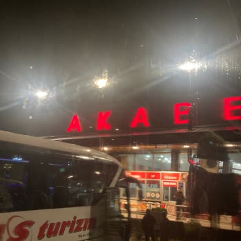Kaptanoğlu Seyahat 28 Rd 34 Plakalı Araç Şoförü Ve Muavininden Şikayetçiyim