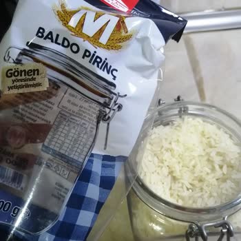 Migros Pirinçte Kurt Çıkması