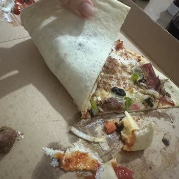 Pizza Hut Pişmemiş Hamur Pizza