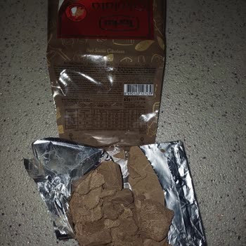 Torku Bozuk Ve Küflü Çikolatalar
