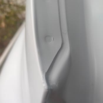 Elif Otomotiv Kusurlu Sıfır Araba Ve Servisin Sıfır Aracıma Rötuş Boyası Yapması