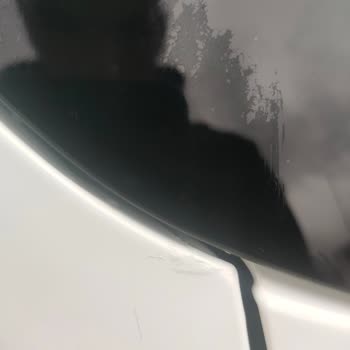 Elif Otomotiv Kusurlu Sıfır Araba Ve Servisin Sıfır Aracıma Rötuş Boyası Yapması