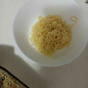 Knorr Knoor Çabuk Noodle Bozuk Çıktı.