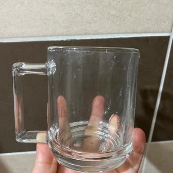 BİM Bardağın Sapı Elimde Kaldı.