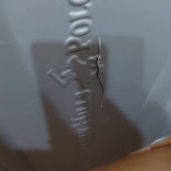 THY Valizimi Kırık Teslim Edildi