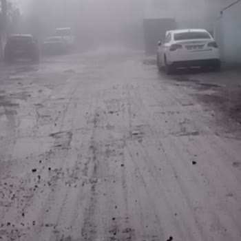 Erenler Belediyesi Sokaklarda Sokak Lambası Yok Ve Sokaklarımız Çamur İçinde
