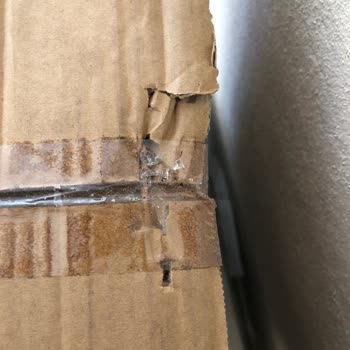 Horoz Lojistik Ürünü Kırmışsınız Öylece Bırakıp Gittiniz