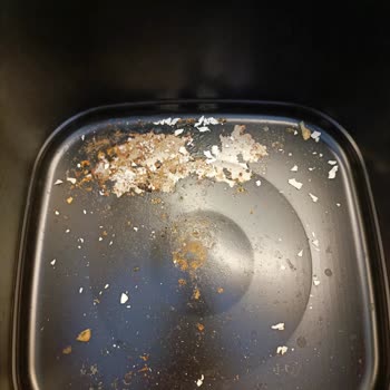 Onvo Airfry İçi Paslandı