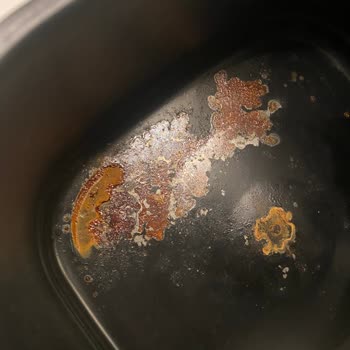 Onvo Airfry İçi Paslandı