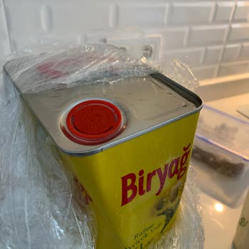 Pazarama'dan Aldığım Sıvıyağ Yolda Patlamış, Açınca Evim Battı.