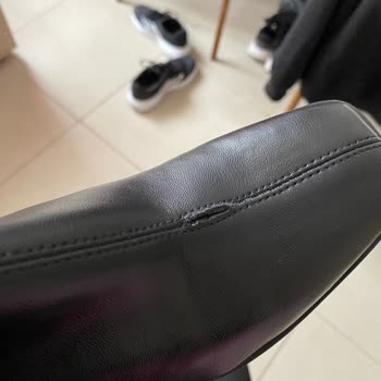 Stradivarius'tan Aldığım Botun Yırtık Gelmesi