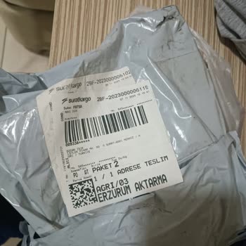 Sürat Kargo İlaç Şişesi Kırılmış