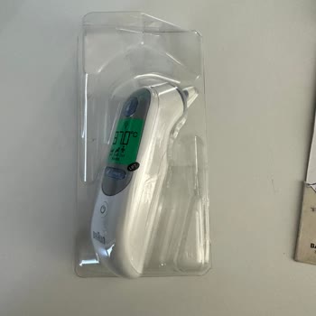 Pharmacity Sağlık Braun Bebek Ateş Ölçeri Eksik Parçalı Ve Açık Kutuda Geldi