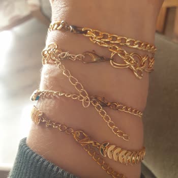 CC Accessory Instagram Sayfasından Aldığım Çelik Ürünler Karardı