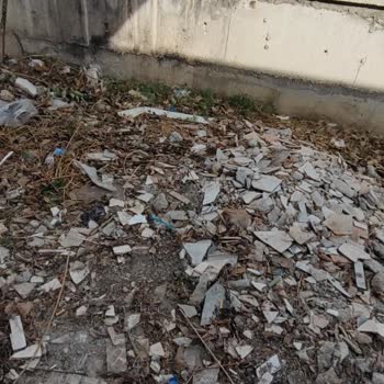 Dinar Belediyesi Otogardaki İlgisizlik Sorunu
