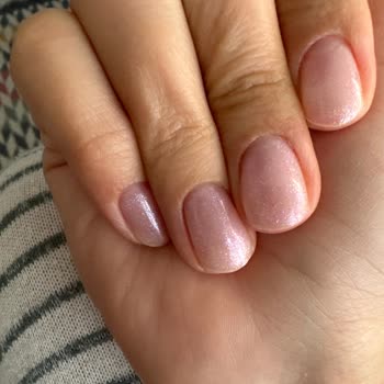 Blanc Clinic Nail&Beauty Manikür Ve Güçlendiriciye 650 TL Aldılar