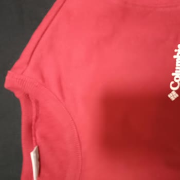 Columbia Sweatshirt Dikiş Hatası