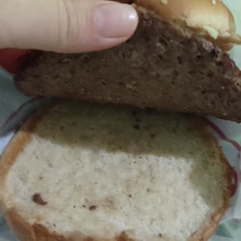 Saloon Burger Cebeci Restoranı Kötü Ve Kalitesiz Hizmet