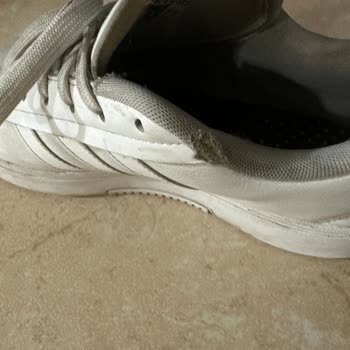 Adidas Ayakkabı Şikayeti Kendi