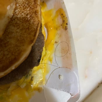 McDonald's Big Mac'te Beklenmedik Misafir!