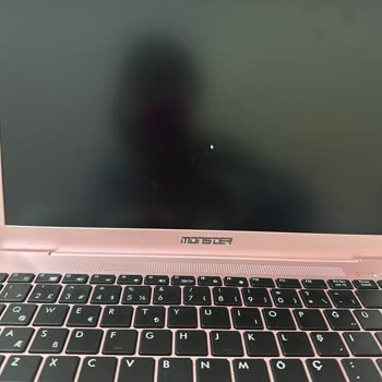 Monster Notebook Bilgisayar Ekranı Açılmıyor