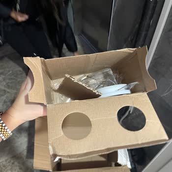 Sürat Kargo Kırık Ürün Kurye Ve Şube Müdürü Tarafından Saygısızlık