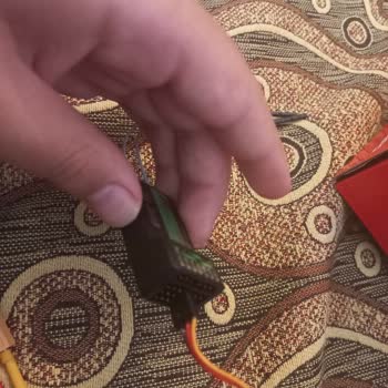 F1depo.com F1DEPO Sorunlu Ürün Gönderdi Ve Geri Dönüş Alamıyorum.