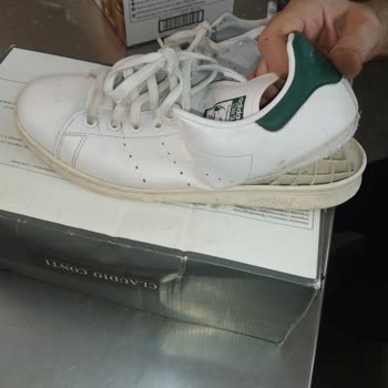 Adidas Ayakkabı Ayıplı Ürün