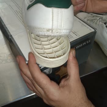 Adidas Ayakkabı Ayıplı Ürün