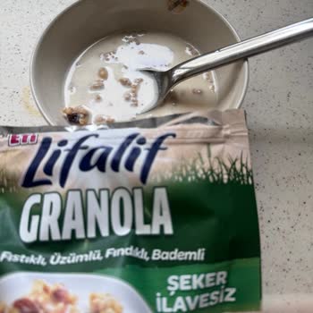 Eti Gıda Eti Lifalif Granola İçinden Etiket Çıktı