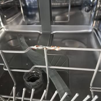 Teka Marka Bulaşık Makinesi Sepetlerinde Korozyon