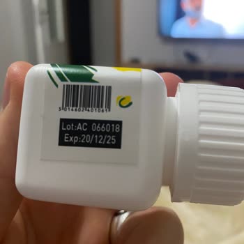 İzmir Ecza Deposu Bana İstediğim Ürün Yerine Başka Ürün Gönderdiler.