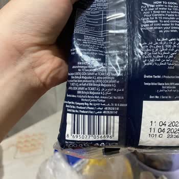 BİM'den Alınan Arpa Şehriyede Kurt Problemi