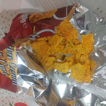 BİM Cipsinden Ne Olduğu Belli Olmayan Bir Şeyin Çıkması