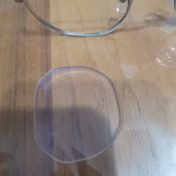 Atasun Optik Gözlük Camı Ve Çerçeve