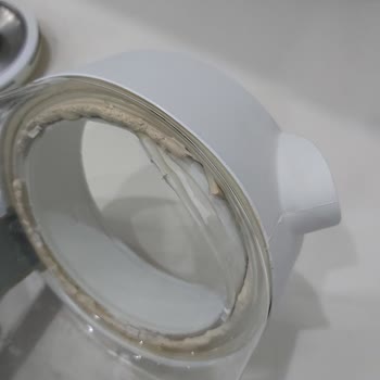 Arçelik K3284 Kettle Eriyor