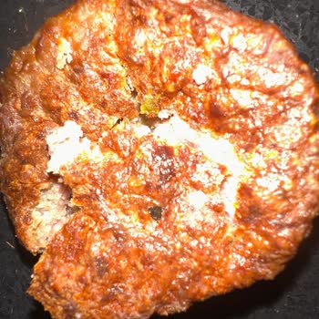 Köfteci Yusuf Bozulmuş Ürünleri Bize Sattı