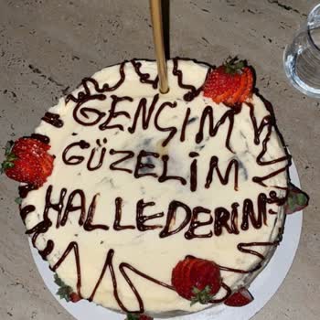 Dialogue Coffee And Kitchen Doğum Günümde Yaşanan Rezillik