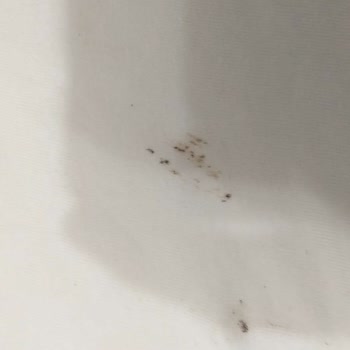 Arçelik Siyah Yağ Lekeleri Oluşuyor