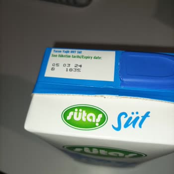 Sütaş Süt Kutusu Şişmiş