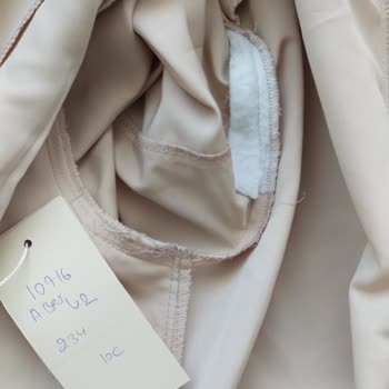 Alvina İkinci El Ürün Gönderdi