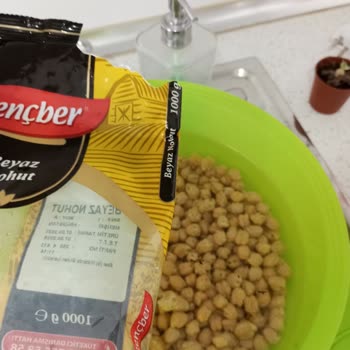 Rençber Bakliyat Nohutta Böcek Var