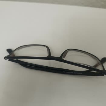 Atasun Optik Gözlük Camı Ve Mustang Gözlük