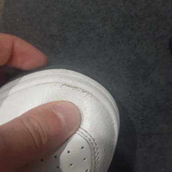 FLO Ayakkabı Puma Ayakkabı Çatlaklar Kırıklar