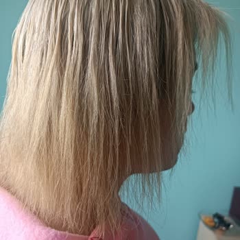 As Kuaför (Şişli ) Kızımın Saçını Mahvetti