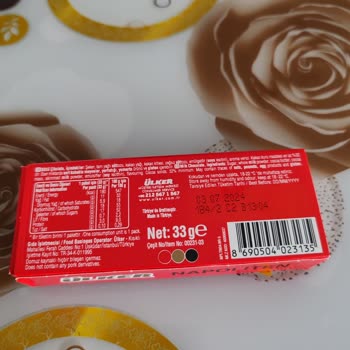 Ülker Napoliten Çikolata Beyaz Ve Kum Gibi