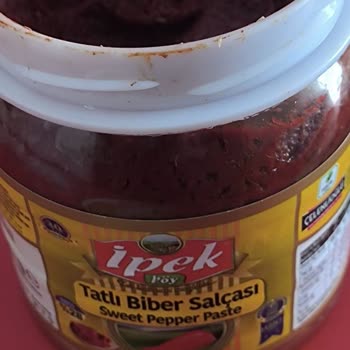 İpek Salça Marketten Alınan Salçada Kurtçuklar Bulundu