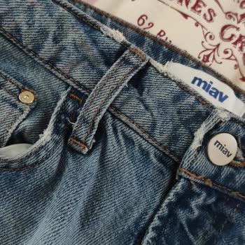 Mavi Jean Pantolonda Sökülme