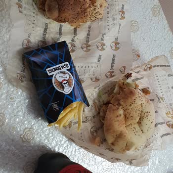 Usta Dönerci Tıkla Gelsin Ulaşmak Zor, Çözüm Yok.
